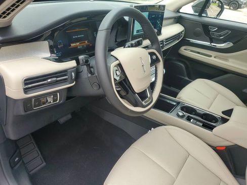 New 2026 Lincoln Corsair Premiere FWD image 20