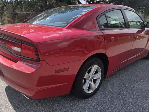 Used 2011 Dodge Charger SE RWD image 11