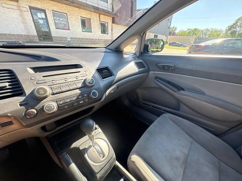 Used 2011 Honda Civic DX-VP image 15