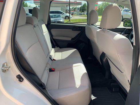 Used 2018 Subaru Forester 2.5i Premium AWD/4WD image 17