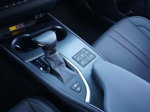 Certified 2024 Lexus UX 250h F Sport image 21