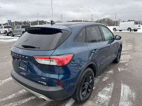 Used 2020 Ford Escape SE Sport image 6