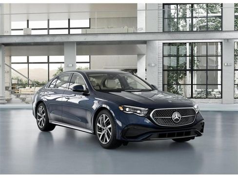 New 2026 Mercedes-Benz E 450 4MATIC Sedan image 10