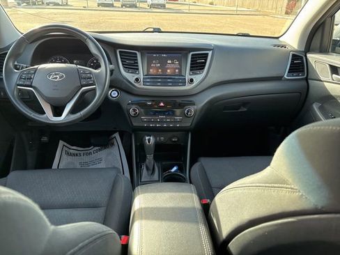 Used 2018 Hyundai Tucson Sport image 19