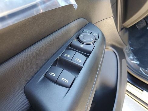 New 2026 Buick Envista Preferred image 17