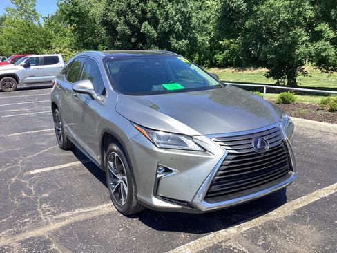 Used 2019 Lexus RX 450h AWD w/ Luxury Package image 9