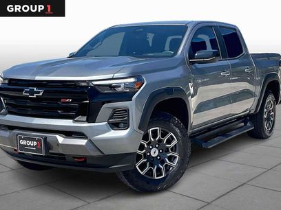 Used 2024 Chevrolet Colorado Z71 w/ Z71 Convenience Package 2