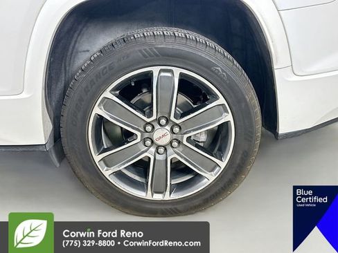 Used 2019 GMC Acadia Denali w/ Technology Package AWD/4WD image 39