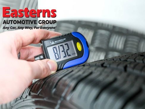 Used 2024 Chevrolet Malibu LT image 28