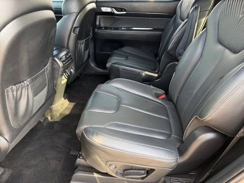 Used 2023 Hyundai Palisade Calligraphy FWD image 13