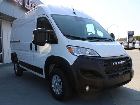 Used 2023 RAM ProMaster 1500 w/ Lane Management Group image 9