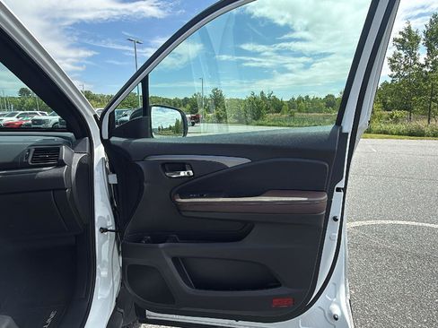 Used 2024 Honda Ridgeline RTL image 18