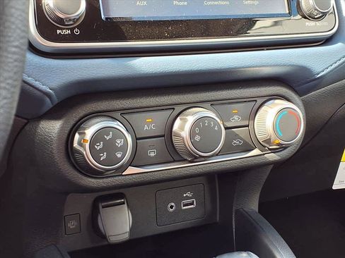 New 2025 Nissan Versa SV w/ Trunk Package image 16