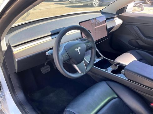 Used 2020 Tesla Model 3 Long Range image 14