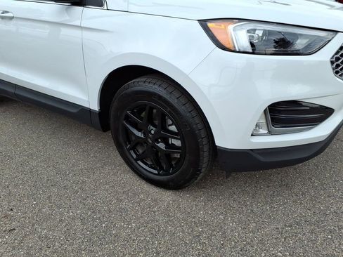 Certified 2023 Ford Edge SEL w/ Convenience Package AWD/4WD image 5