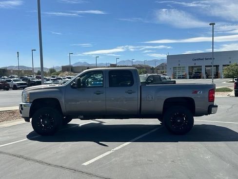 Used 2013 Chevrolet Silverado 3500 LTZ w/ LTZ Plus Package AWD/4WD image 2