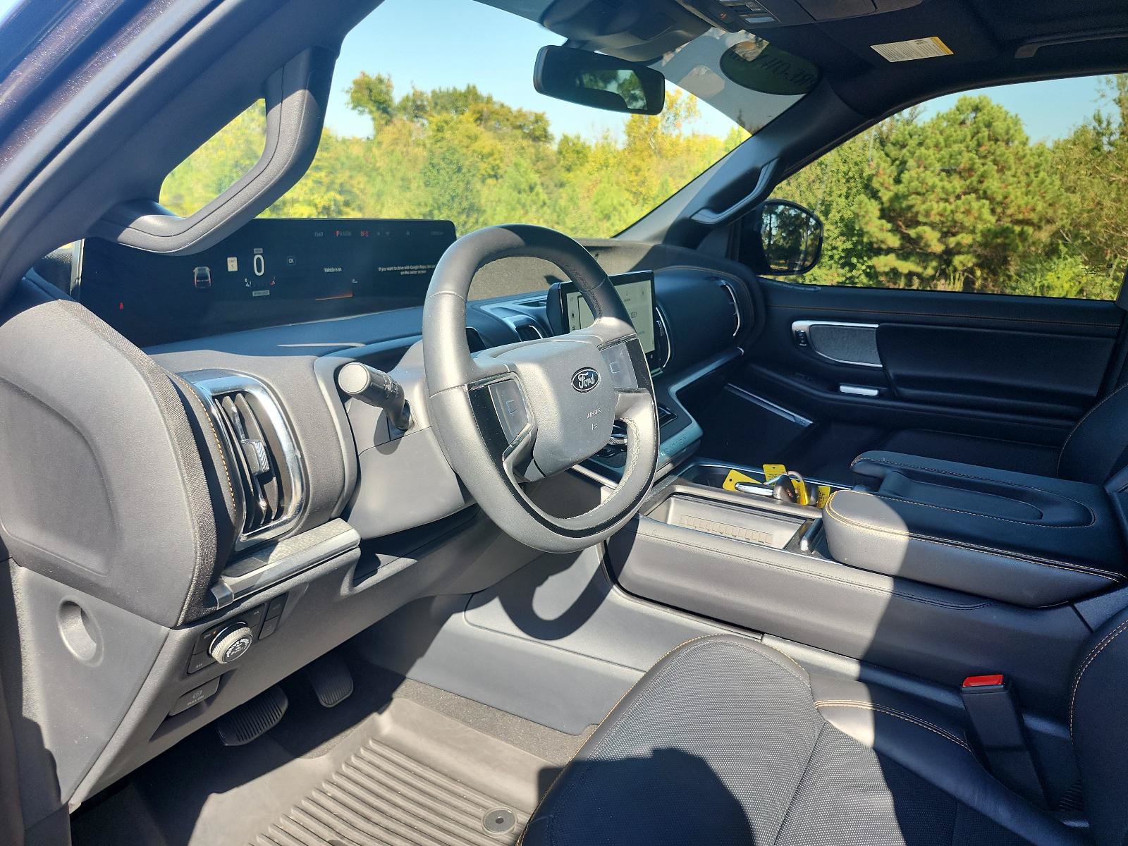 Used 2025 Ford Expedition Tremor AWD/4WD image 17