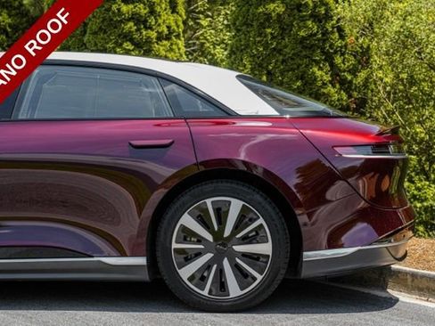 Used 2024 Lucid Air Touring AWD/4WD image 10