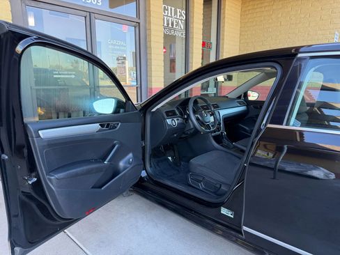 Used 2016 Volkswagen Passat 1.8T S image 15