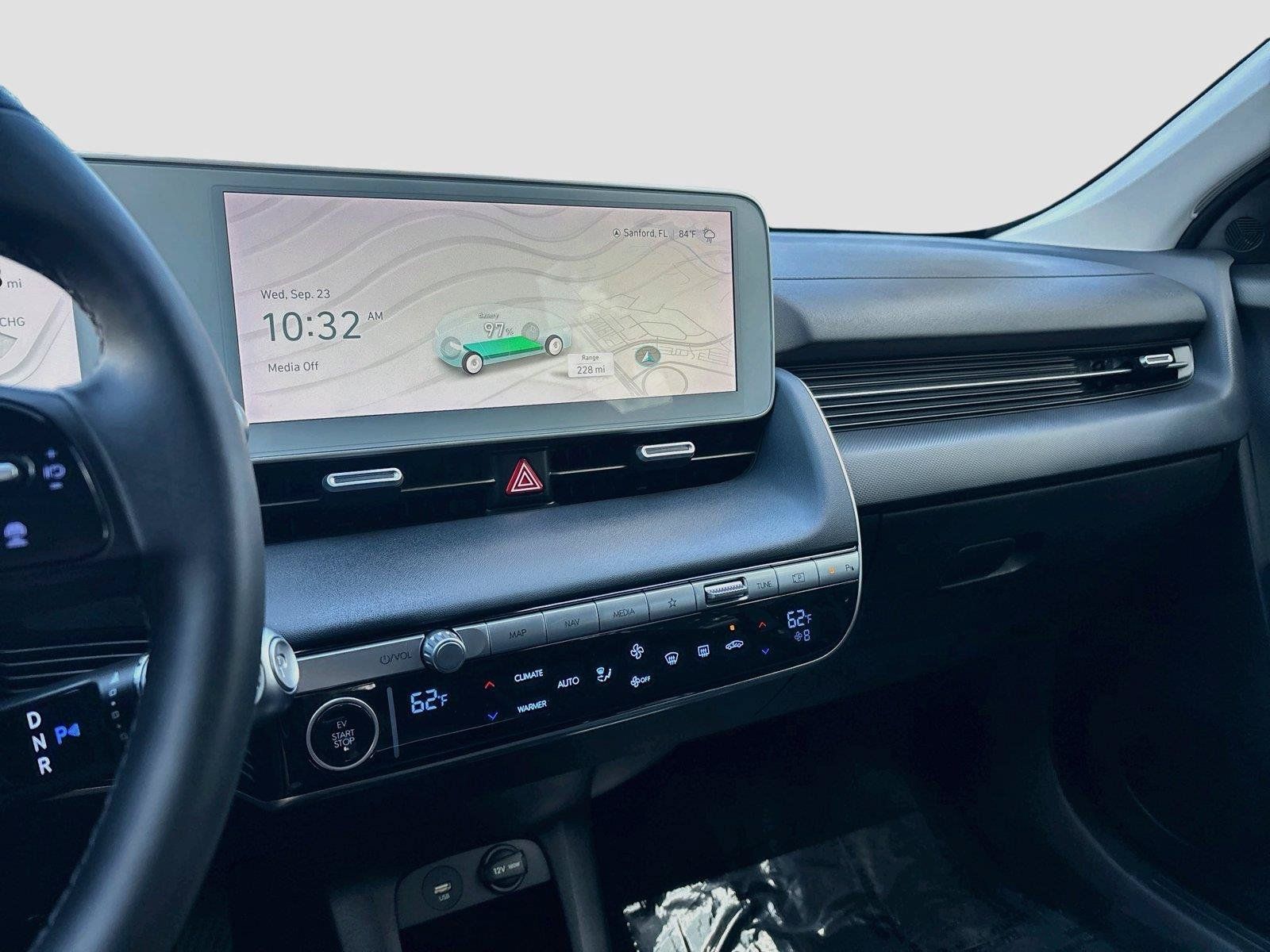 Used 2024 Hyundai Ioniq 5 SEL RWD image 12