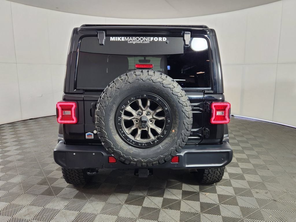 Used 2019 Jeep Wrangler Unlimited Sahara w/ Dual Top Group AWD/4WD image 6