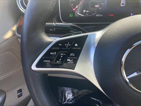 Used 2023 Mercedes-Benz C 300 4MATIC Sedan w/ Exclusive Trim Package image 23