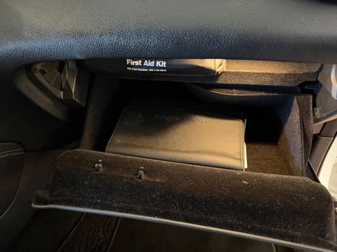 Used 2017 Mercedes-Benz GLC 300 300 4MATIC image 36