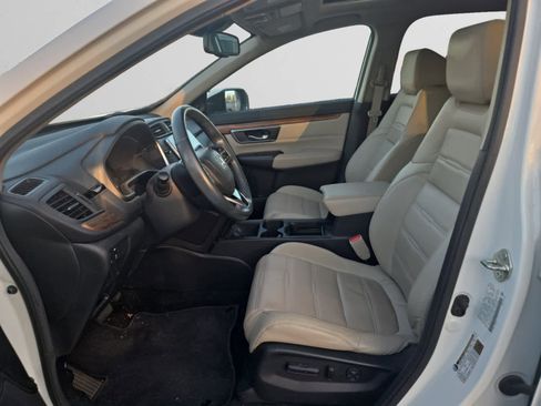 Used 2017 Honda CR-V Touring image 9