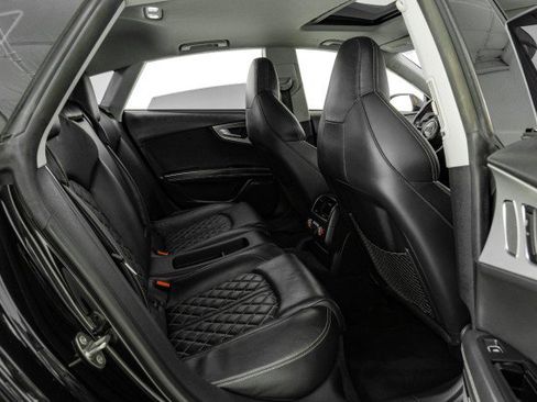 Used 2014 Audi S7 Prestige w/ Driver Assistance Package image 34