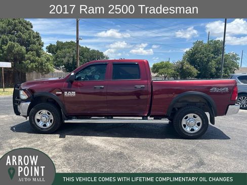 Used 2017 RAM 2500 Tradesman w/ Chrome Appearance Group AWD/4WD image 5