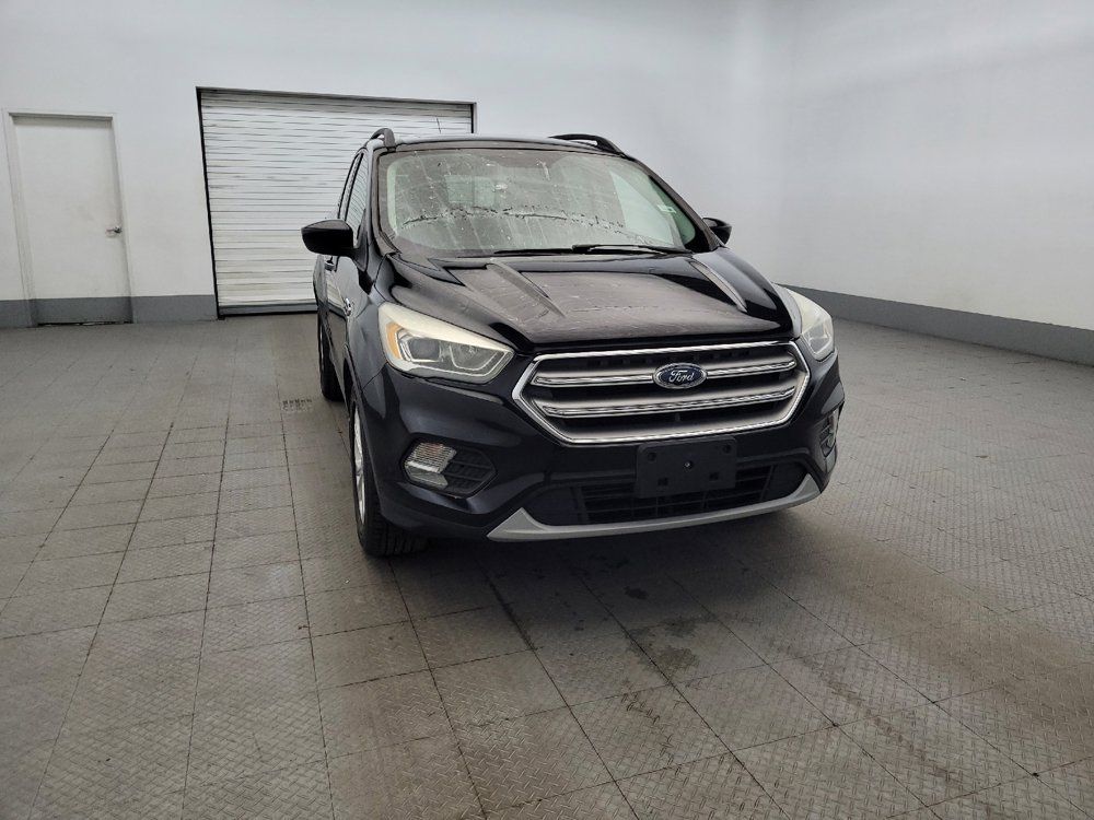 Used 2017 Ford Escape SE w/ Equipment Group 201A FWD image 14