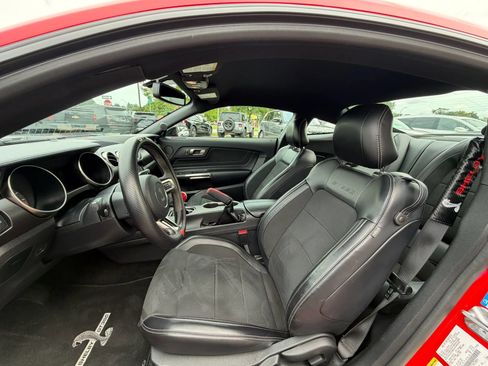Used 2017 Ford Mustang Shelby GT350 RWD image 19