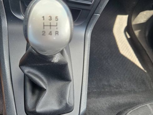 Used 2013 Ford Fiesta SE w/ Moon & Mood Pkg FWD image 20