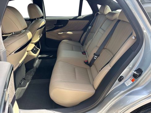 Certified 2023 Lexus LS 500 AWD w/ Interior Upgrade Package image 12