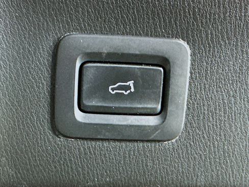 Used 2022 MAZDA CX-5 AWD 2.5 S w/ Premium Package image 28