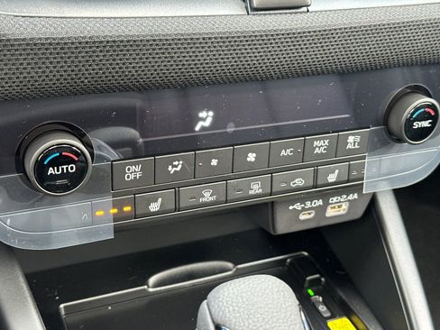New 2026 Subaru Outback Limited AWD/4WD image 25