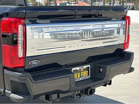 New 2025 Ford F250 King Ranch w/ FX4 Off-Road Package image 44