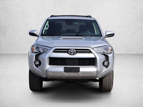Used 2024 Toyota 4Runner TRD Off-Road AWD/4WD image 2