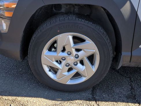 Certified 2026 Hyundai Kona SE image 9