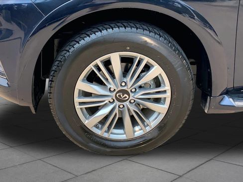 Used 2024 INFINITI QX80 Luxe RWD image 11