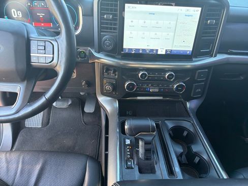 Certified 2022 Ford F150 Lariat w/ Equipment Group 502A High AWD/4WD image 18