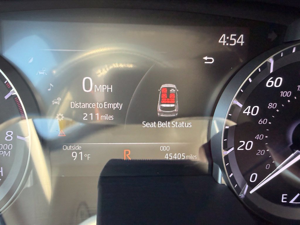 Used 2022 Toyota Highlander XLE AWD/4WD image 32