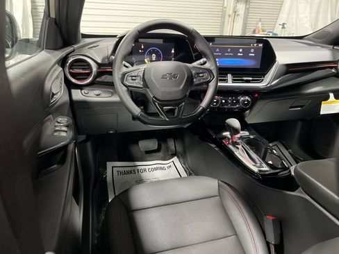 New 2026 Chevrolet Trax RS image 18