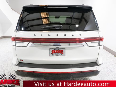 Used 2024 Lincoln Navigator Black Label AWD/4WD image 4