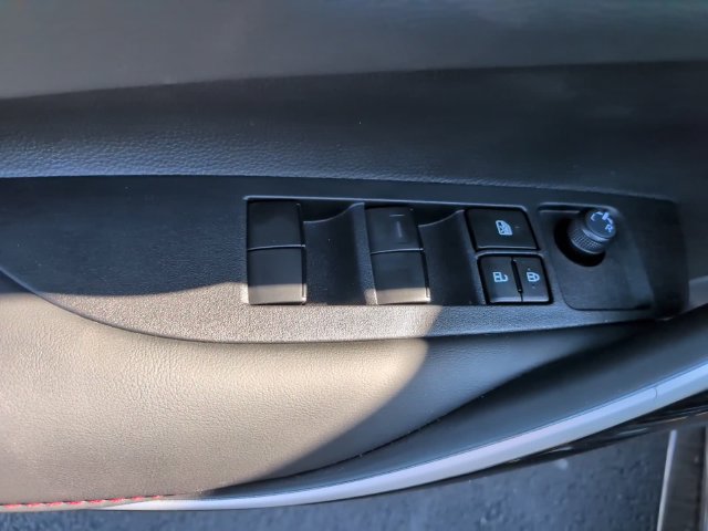 Used 2026 Toyota Corolla XSE FWD image 12