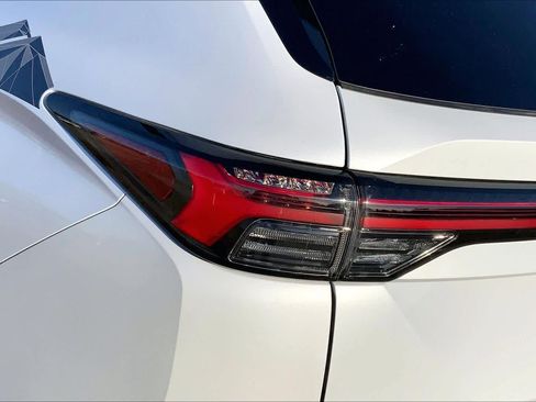 Used 2026 Mitsubishi Outlander AWD image 29