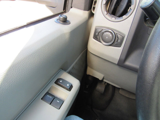 Used 2022 Ford E-350 and Econoline 350 Super Duty RWD image 33