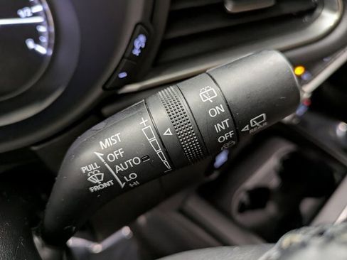 Certified 2023 MAZDA CX-30 AWD 2.5 S w/ Select Package image 19