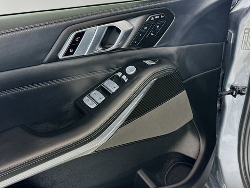 Used 2023 BMW X7 M60i w/ Executive Package image 20