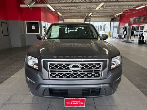 Used 2024 Nissan Frontier SV w/ Technology Package RWD image 14